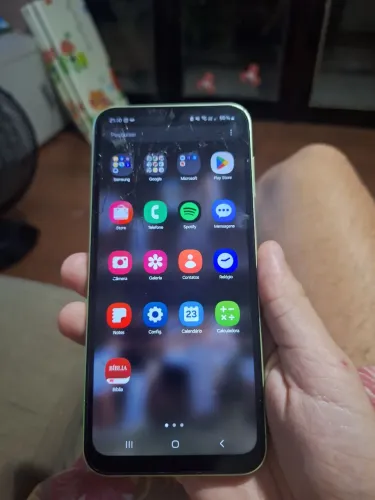 Samsung A14