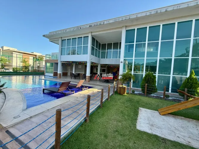 Linda casa para venda 139m2 com 3 suítes no Eusébio - CE