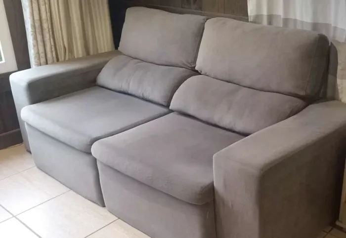 Sofa retrátil e reclinavel