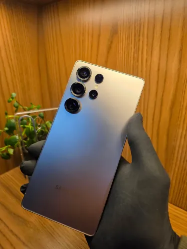 SAMSUNG S25 ULTRA EM BOM ESTADO 