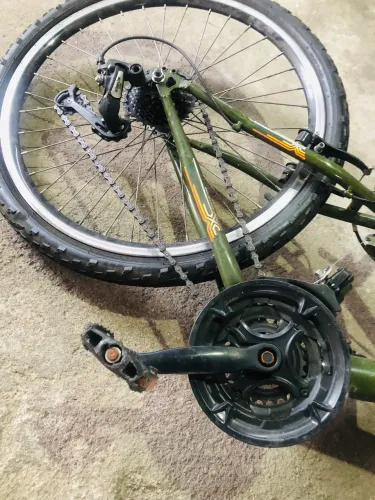 Bicicleta aro 24 18 marchas