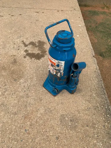 Vendo macaco hidráulico 12 toneladas 