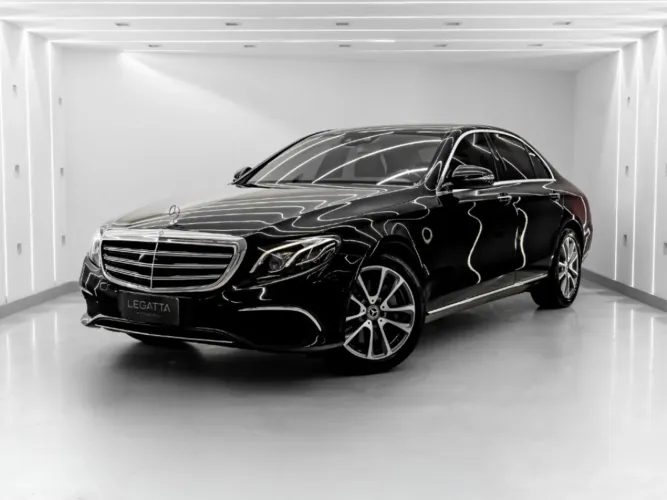 Mercedes-Benz E-300 Exclusive 2.0 TB 258cv Aut. 2020