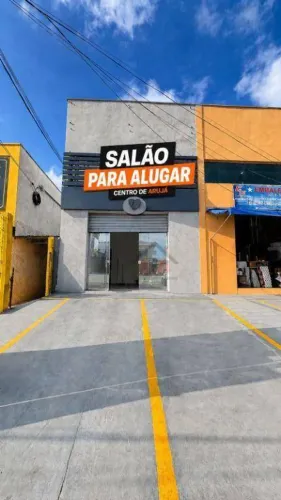 Salão para alugar, 154 m² por R$ 8.800,00/mês - Centro - Arujá/SP