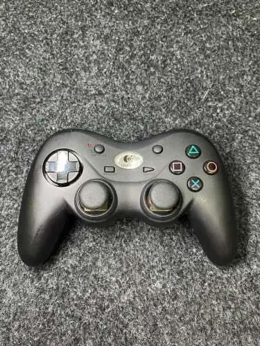 Controle Logitech Cordless Precision para PS3