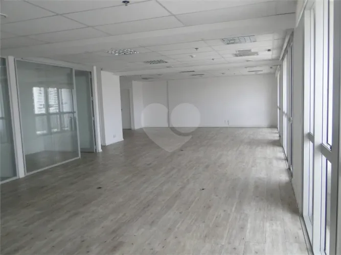 Salas para locação em Vila são francisco (zona sul) - SP