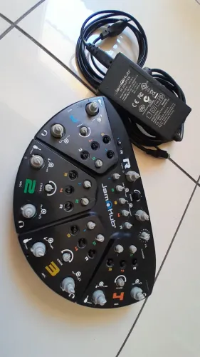 Sistema de ensaio e gravação silenciosa Jamhub