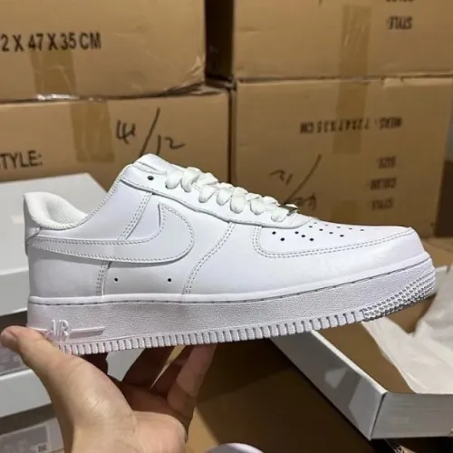 Vendo Air force branco novo