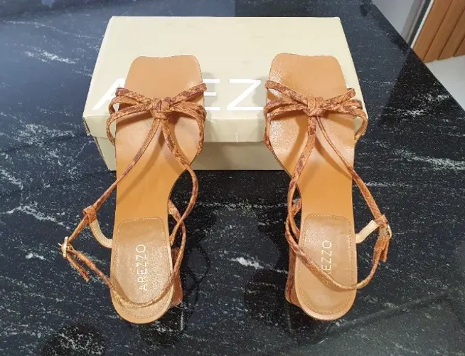Sandália Feminina Arezzo 38 BR