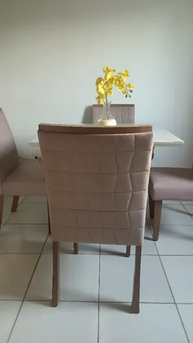 Mesa jantar tampão de vidro e 4 cadeiras 