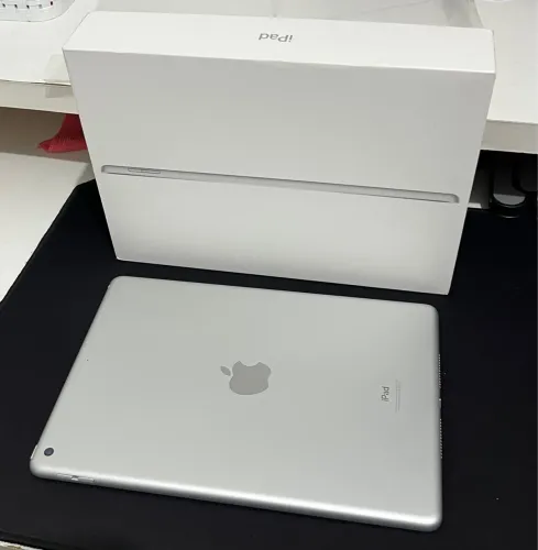 iPad 9ª Geração IMPECÁVEL - 64GB - Estado de Novo