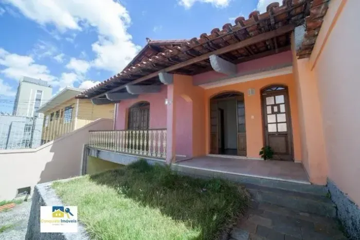 Casa para aluguel, 4 quartos, 1 suíte, 2 vagas, Alto Barroca - Belo Horizonte/MG