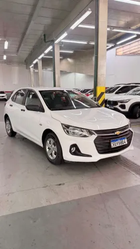 Chevrolet Onix Hatch 1.0 12V Flex Mec. 4P 2024