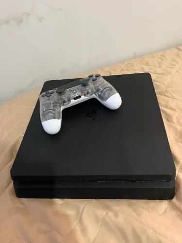 Ps4 slim