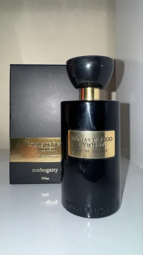 perfume mahogany folhas de figo e violeta descontinuado (VAL. 08/24)