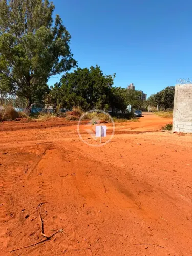 VENDE-SE LOTE SETOR JARDIM BRASIL codigo: 355411