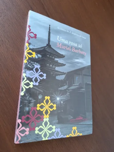 Uma rosa só - Livro novo e lacrado