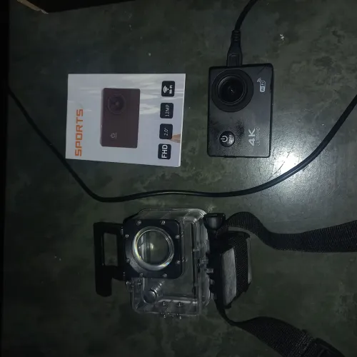 Câmera go pro 4k com acessórios. 