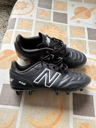 Chuteira Campo New Balance 442