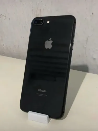 iPhone 8 Plus