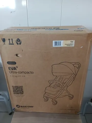 Carrinho de bebê novo 
