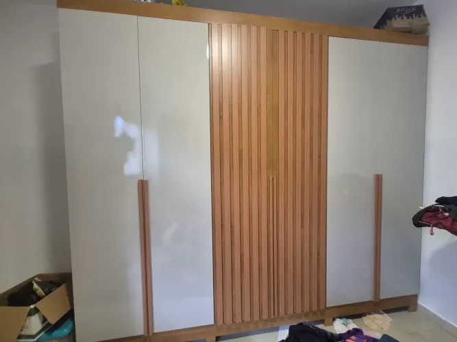 2 Guarda-roupas em estado de NOVO!
