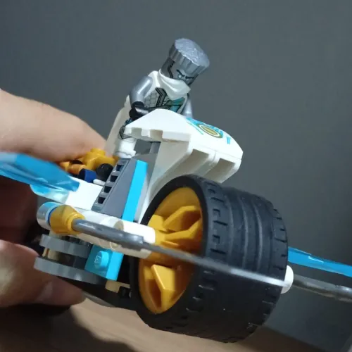 Lego Ninjago Motocicleta de Gelo do Zane (Montado)
