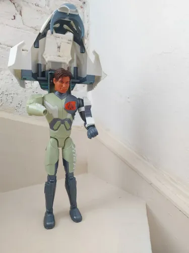 Boneco Max Steel