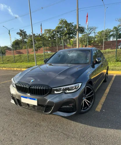 BMW 320I A 2.0 TB M Sport Activeflex 16V 4P 2022