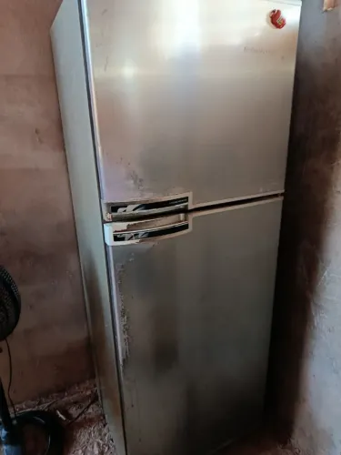 Vendo geladeira