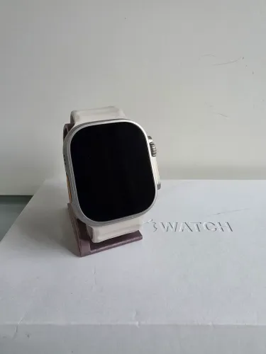 Apple Watch Ultra 2 GPS + Cellular de 49mm (Pulseira natural e estilo milanês de titânio)