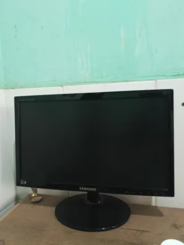 Monitor Samsung 19 polegadas
