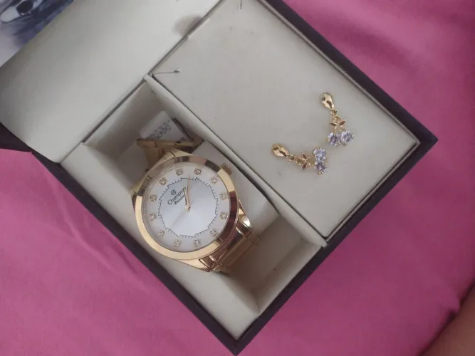 Relógio original Champion dourado feminino