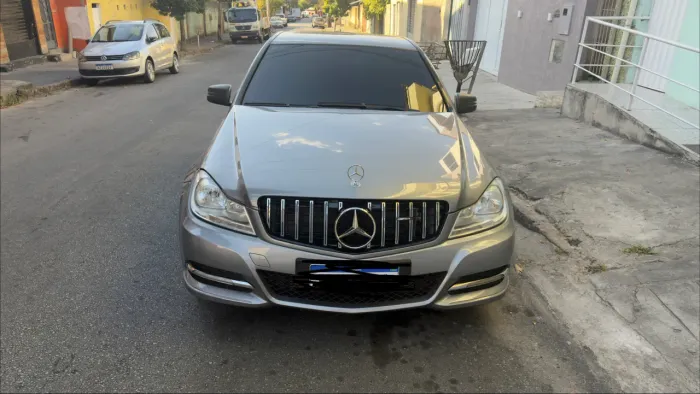 Mercedes-Benz C-180 CGI Classic 1.8 16V 156cv Aut. 2012