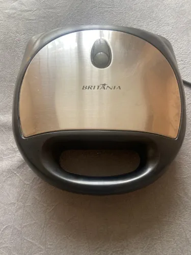 Sanduicheira e Grill Britânia (Usada) - Funcionando Perfeitamente