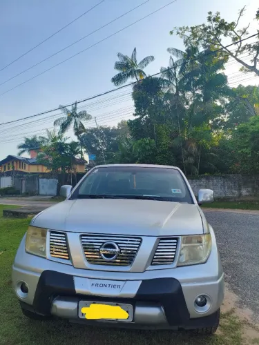 Nissan Frontier XE CD 4X2 2.5 TB Diesel 2009