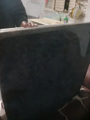 Mesa de mármore preta 