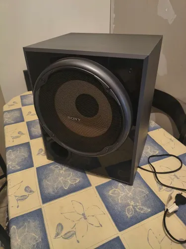 Subwoofer ativo Sony c/ falante de 10 polegadas