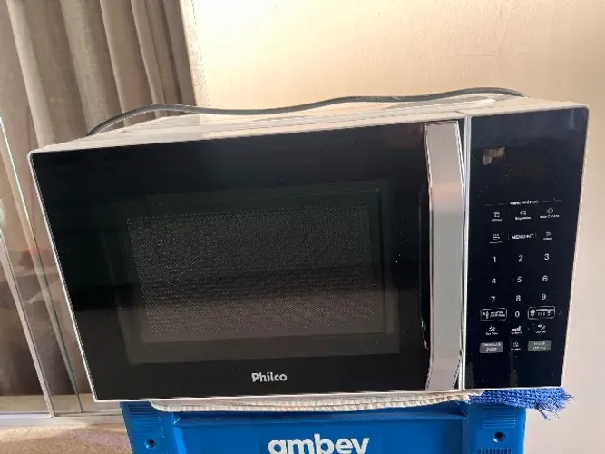 Microondas Philco 25L - SEMINOVO PARCELADO