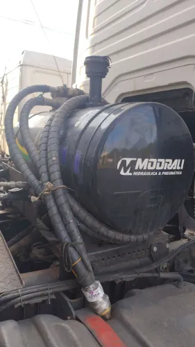 Equipamentos hidráulico  piso móvel 