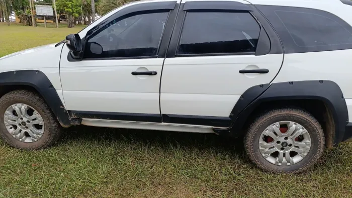 Fiat Palio Weekend Adventure Locker 1.8 Flex 2009