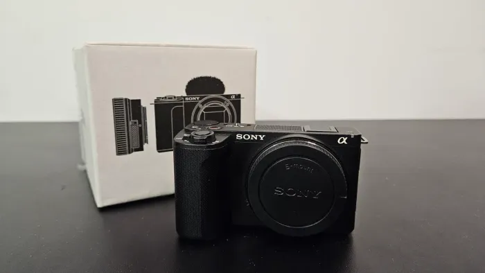 Sony Zve10 Mark II + Cage Smallrig Seminova na Caixa com itens originais (Analiso trocas)