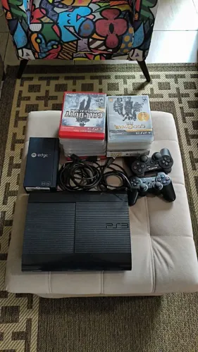 VENDO PLAY 3 - 2 CONTROLES - VARIOS JOGOS 