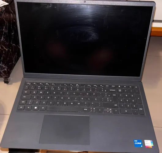 Notebook Dell Inspiron 15 3520 i5 12ª Geração, 16GB RAM, SSD 512GB