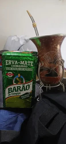 Cuia de chimarão mas erva 100