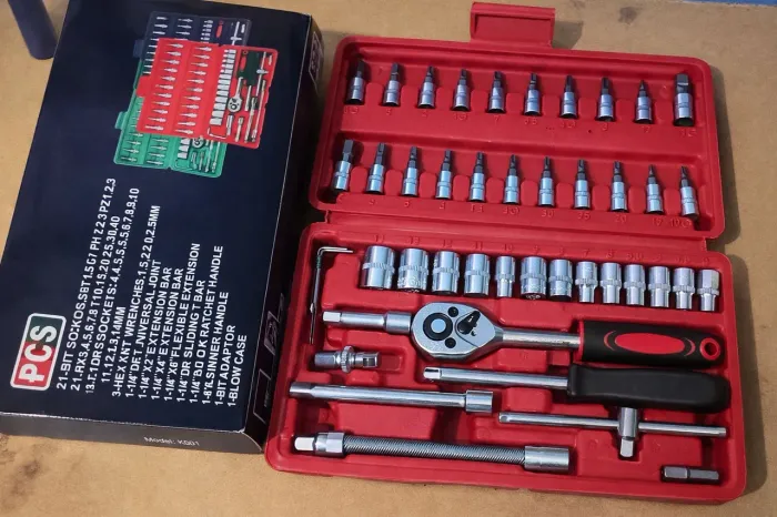 Jogo de Ferramentas com Catraca e Soquetes 46 Peças Completo