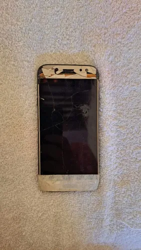 Samsung J5, retirada de peças ou para ajeitar