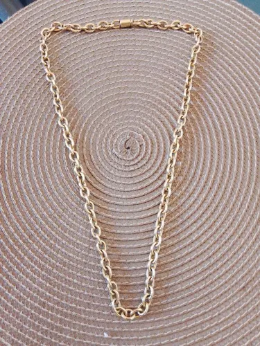 Cordão em moeda antiga