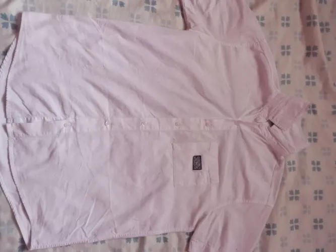 Camisa da cyclone, tamanho (P) motivo da venda, não cabe mais em mim.