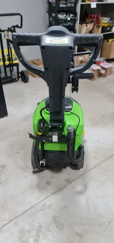 Lavadora de piso ipc ct30 